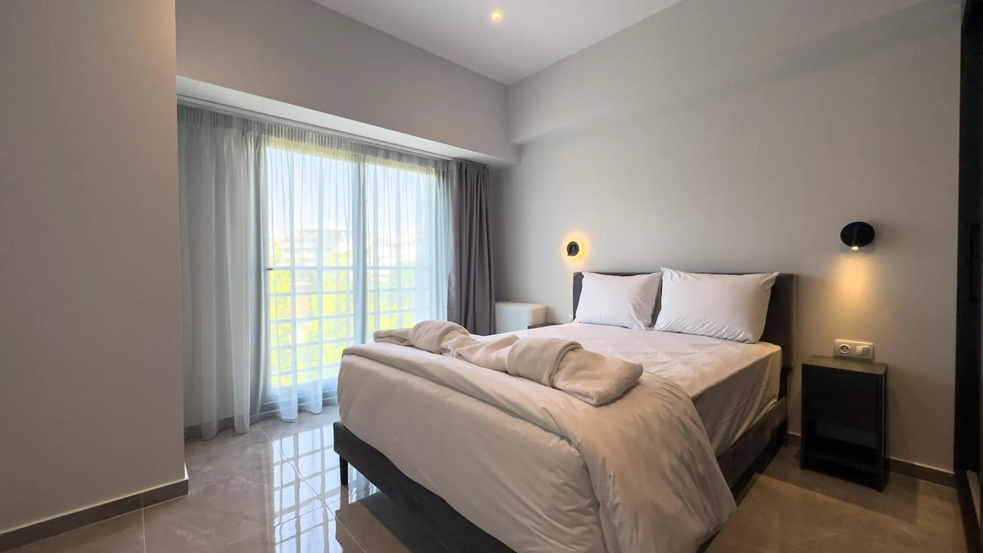 Villa 8 By Proliving Hospitality Thessaloníki Lägenhet